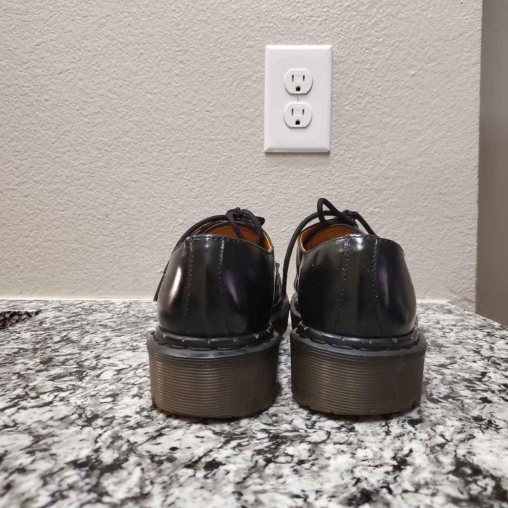 SOLD Dr. Martens Vintage Oxford - Picture 5 of 7